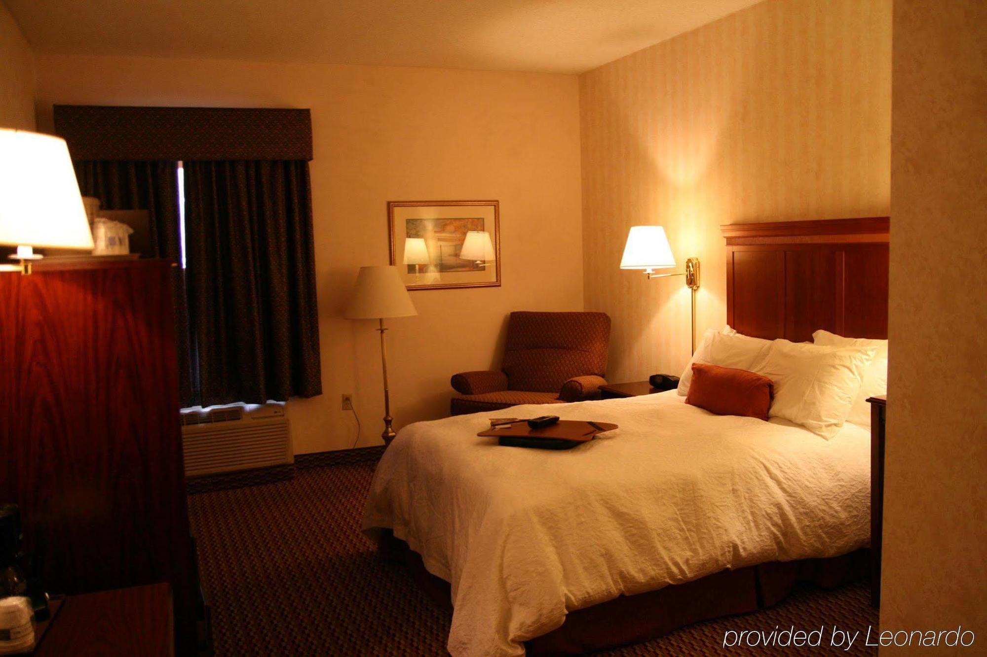 Hampton Inn And Suites Springdale Quarto foto